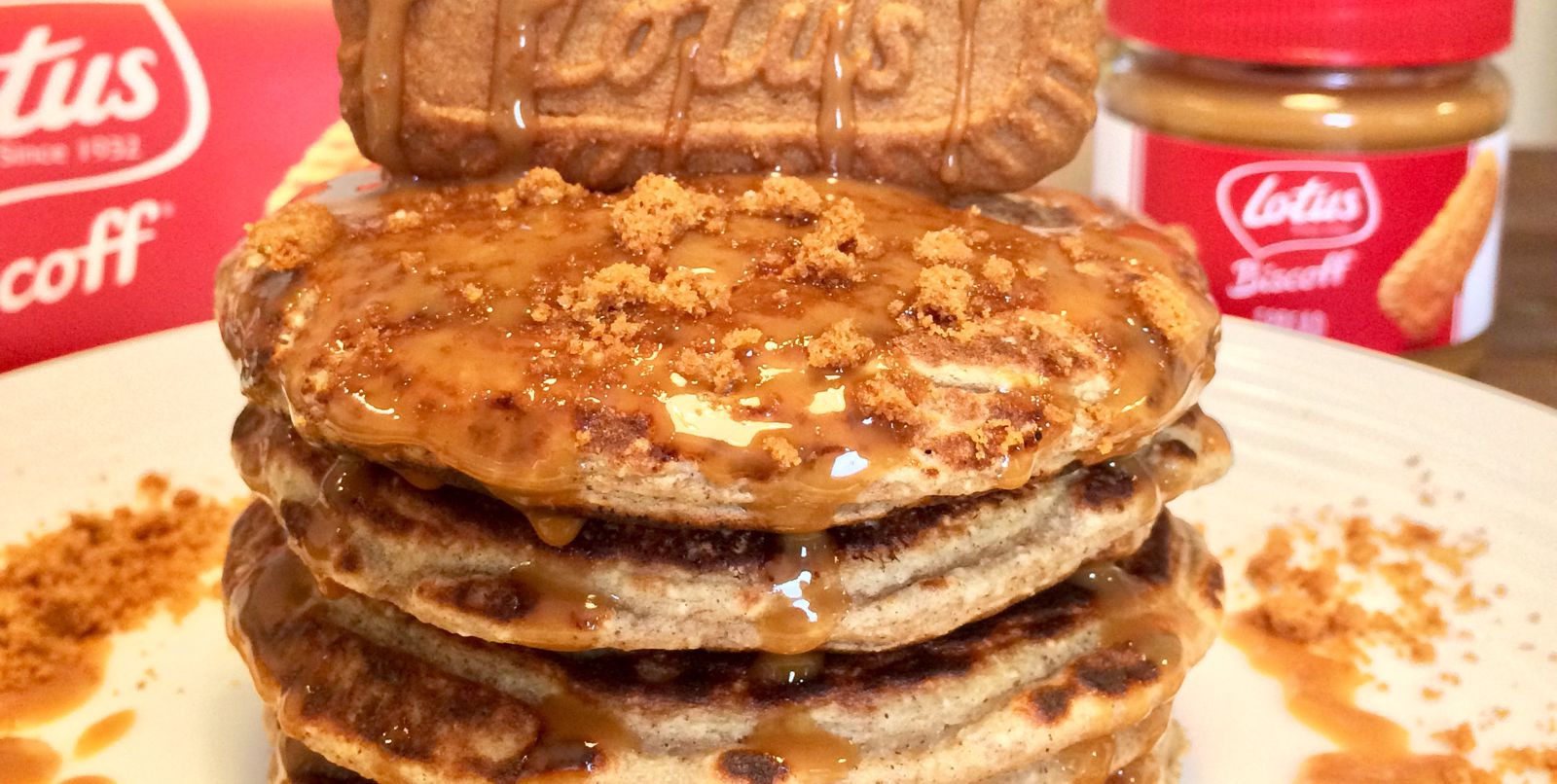 Vegan Biscoff Stuffed Pancakes