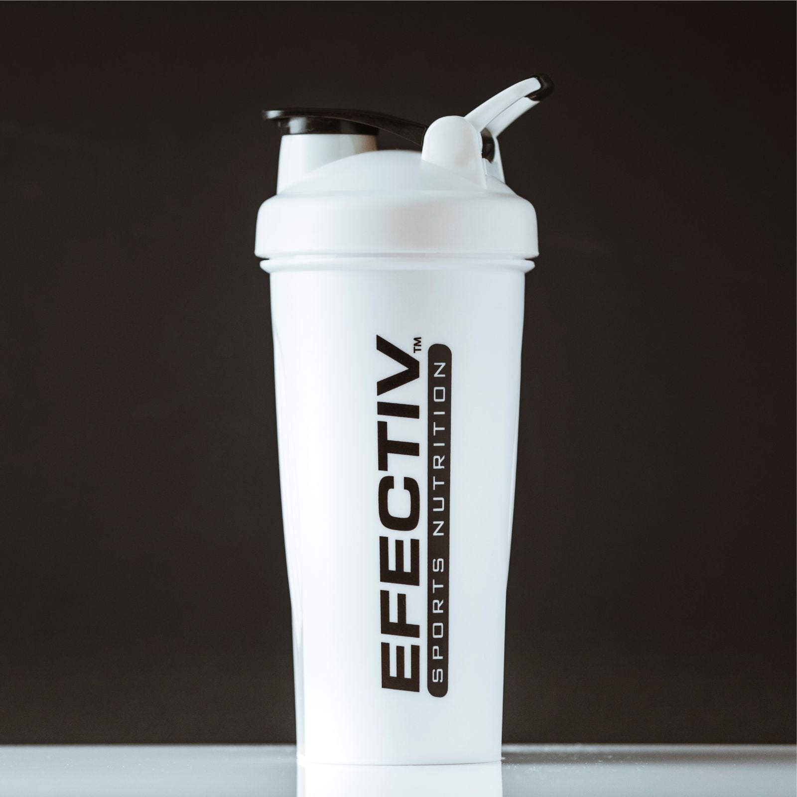 EFECTIV Shaker Bottle 600ml White Black